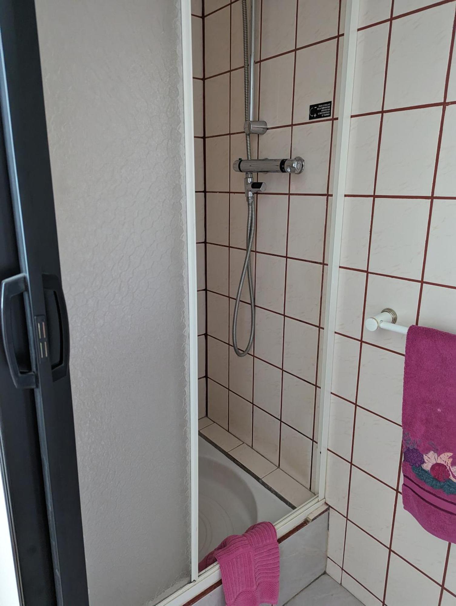 Auberge Des Pins 欧布纳 外观 照片