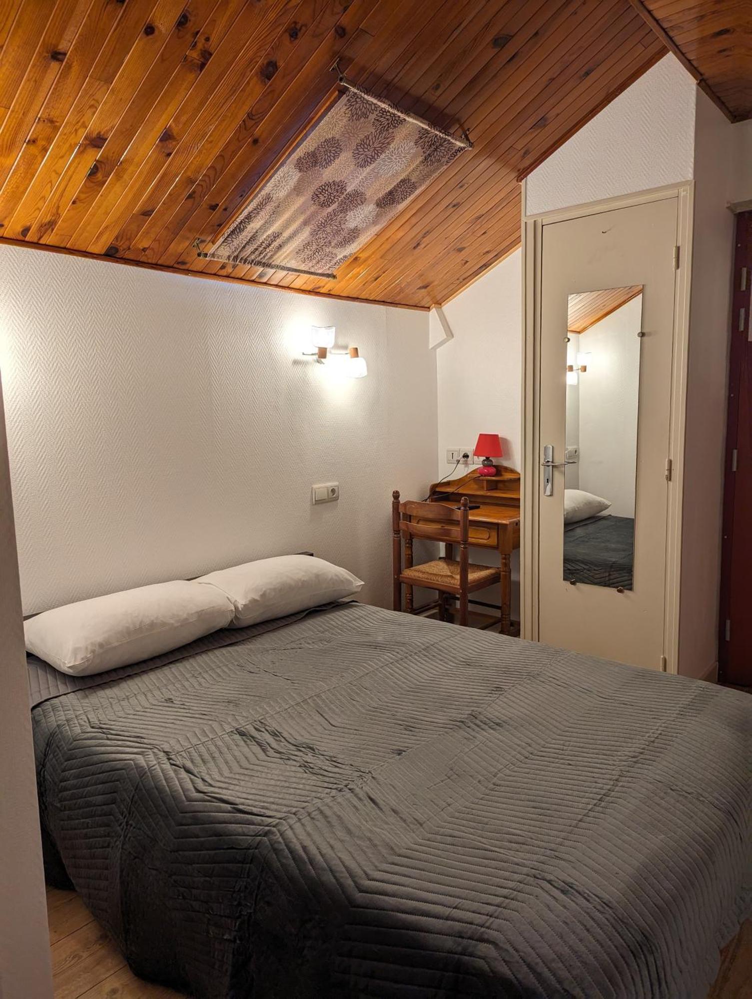 Auberge Des Pins 欧布纳 外观 照片