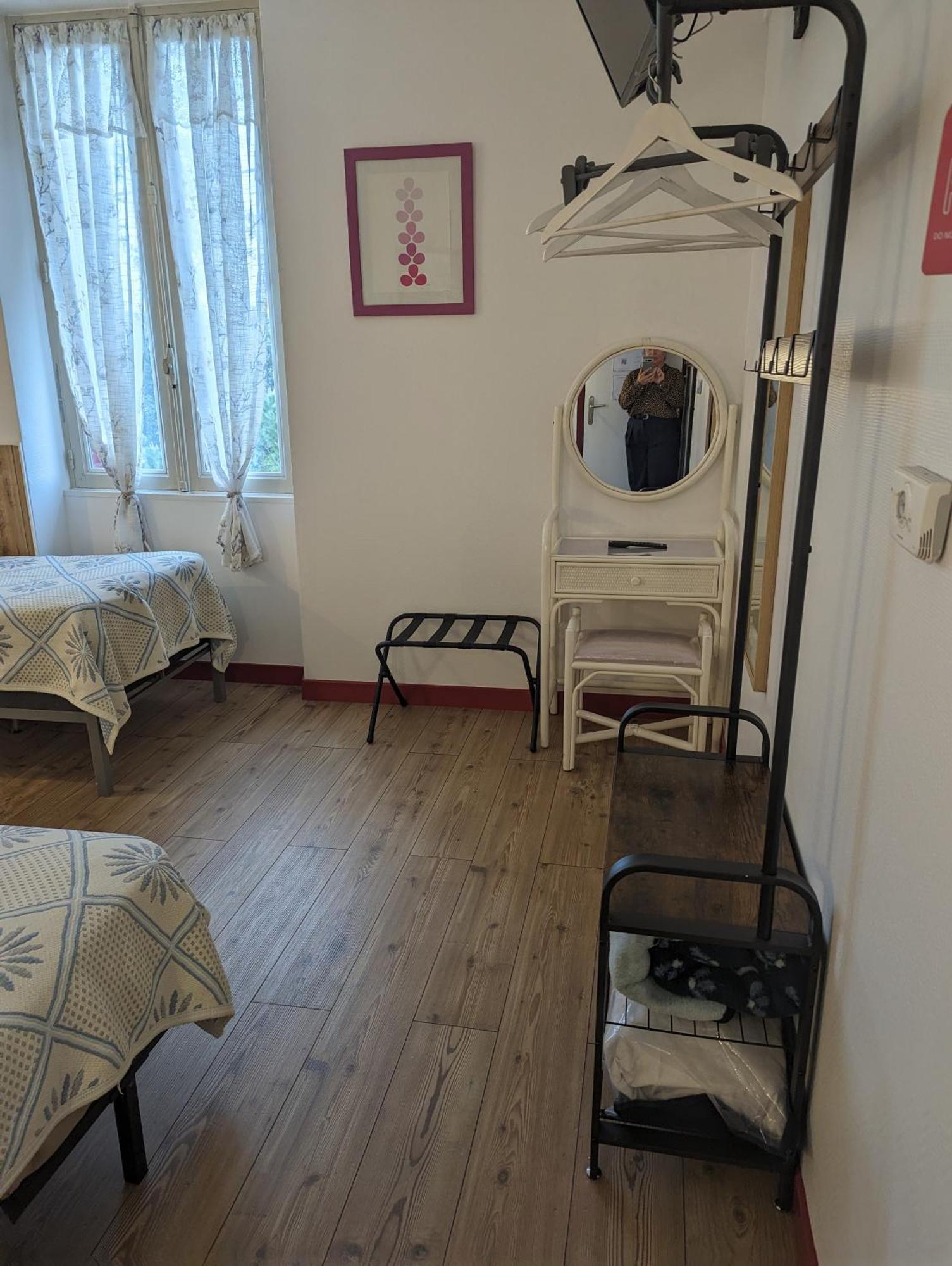 Auberge Des Pins 欧布纳 外观 照片