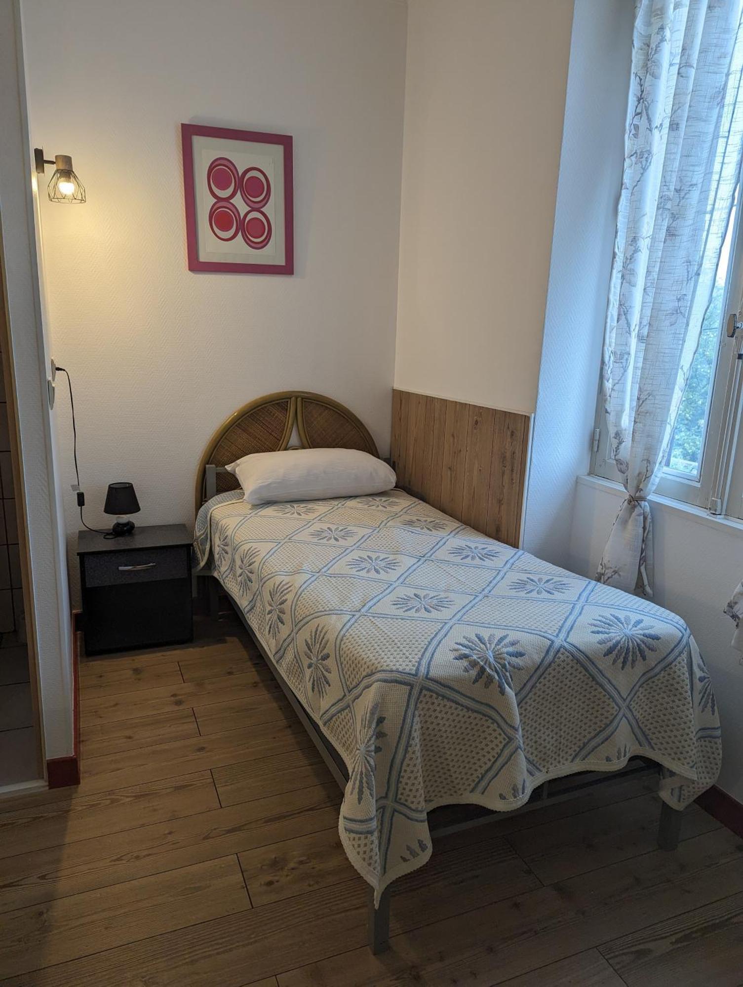 Auberge Des Pins 欧布纳 外观 照片