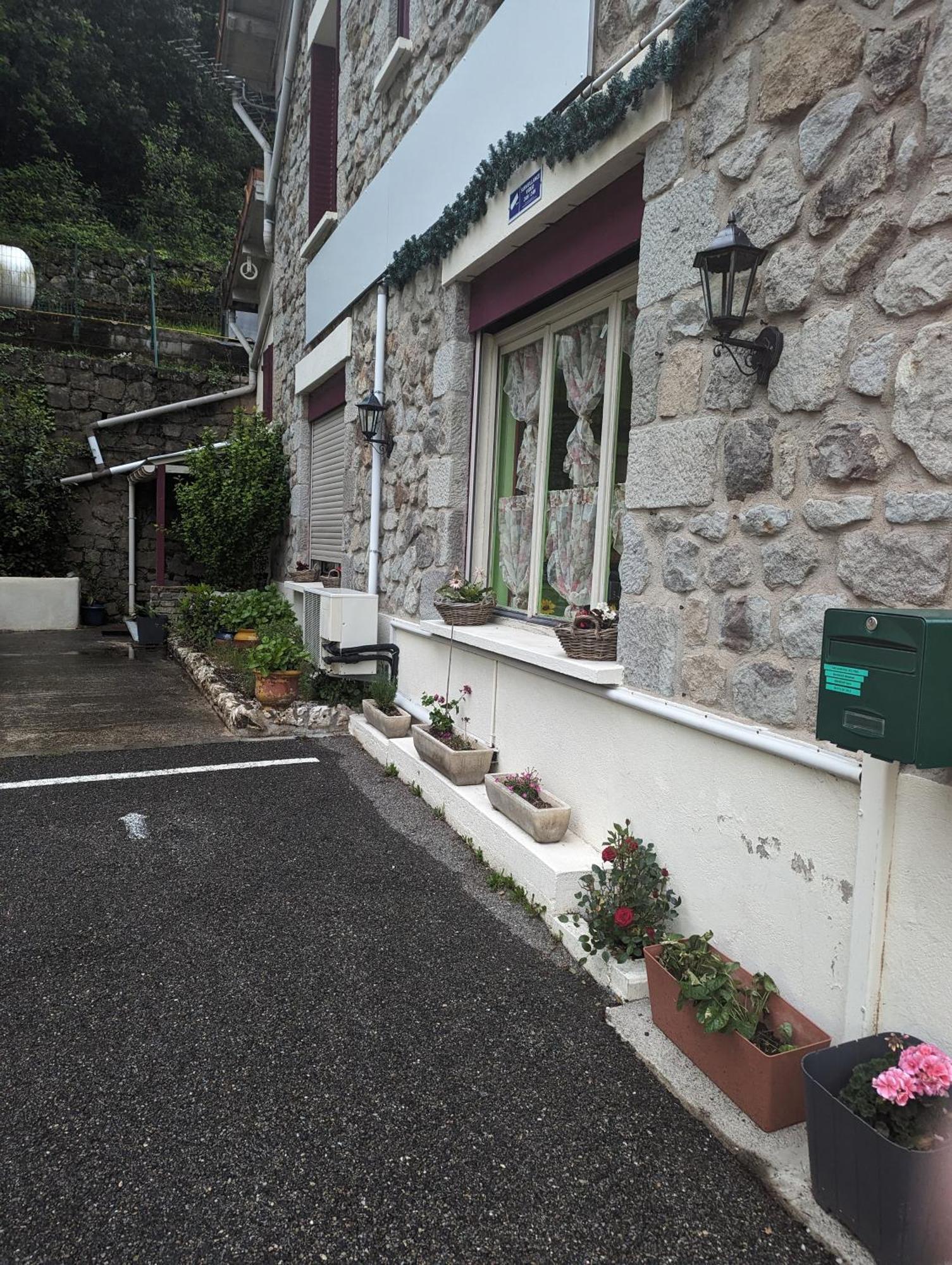 Auberge Des Pins 欧布纳 外观 照片